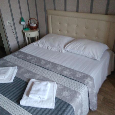 Old Tbilisi Tsiskari Apt Екстер'єр фото